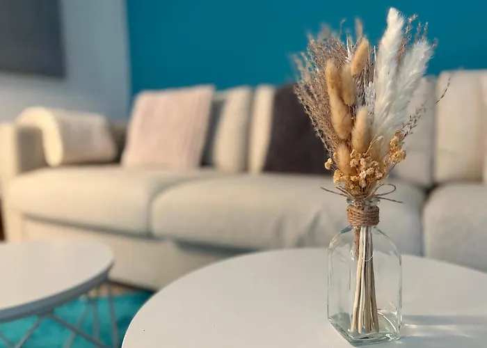 Daire Neu In Mit Grosser Terrasse I Separate Kueche I Eckbadewanne Und Dusche *