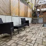 Neu In Mit Grosser Terrasse I Separate Kueche I Eckbadewanne Und Dusche