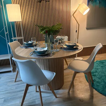 Ruhiges City-studio Mit Terrasse&separater Küche Apartment