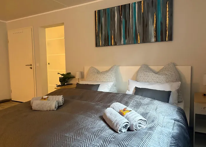 Neu In Mit Grosser Terrasse I Separate Kueche I Eckbadewanne Und Dusche 公寓