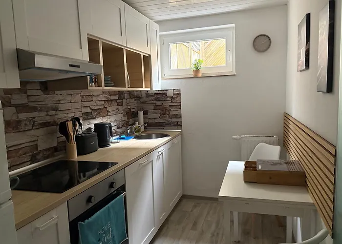 Apartment Ruhiges City-studio Mit Terrasse&separater Küche *