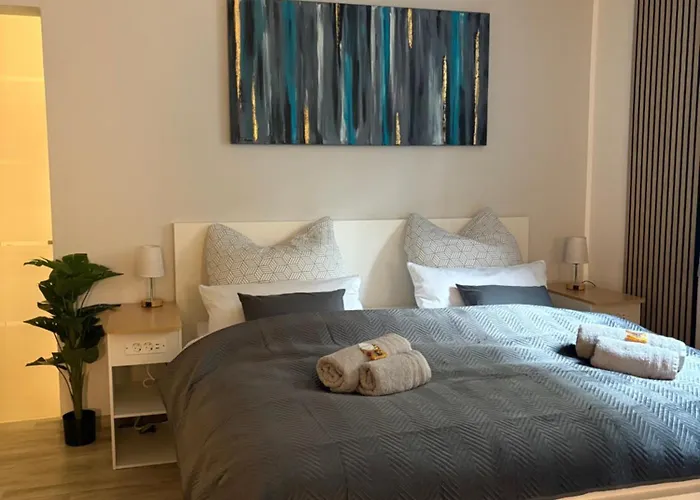 Ruhiges City-studio Mit Terrasse&separater Küche